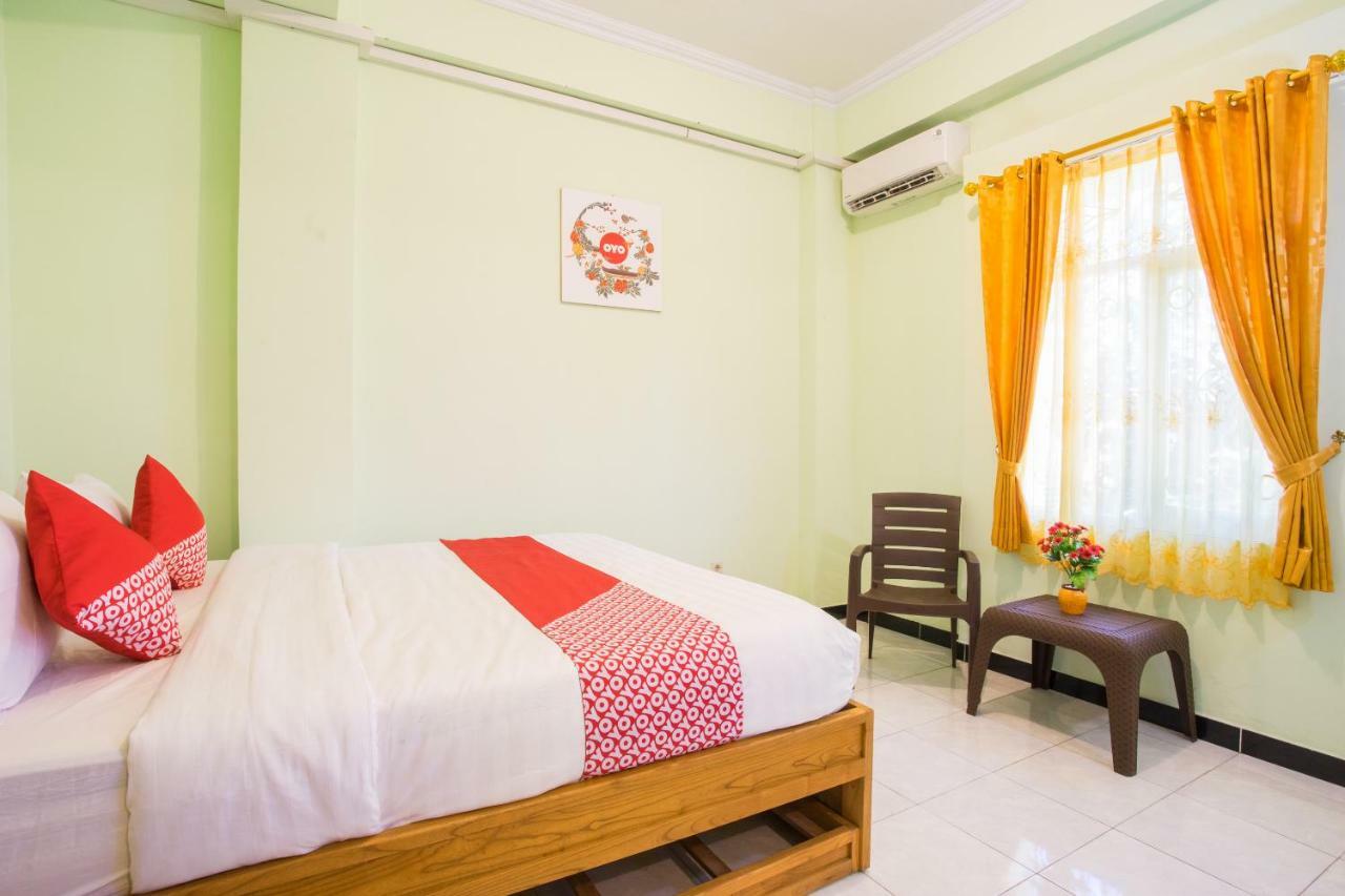 Oyo 1419 Rhona Guest House Syariah Yogyakarta Exterior foto